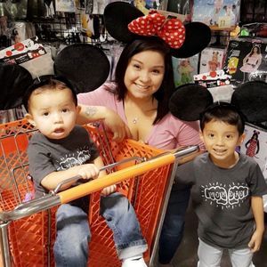 Meet your Posher, Marissa